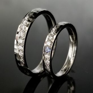 【TANZO.(鍛造指輪)】グレードの高いダイヤモンドと重厚なプラチナデザインの結婚指輪