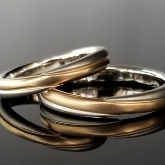 【TANZO.(鍛造指輪)】クロスデザインはお二人だけの特別な結婚指輪