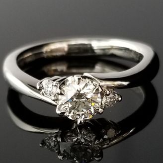 【TANZO.(鍛造指輪)】こだわりダイヤの挟み込みデザイン