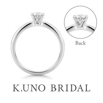 【ケイウノ ブライダル(K.UNO BRIDAL)】【カテリーナ-/イニシャルデザイン】ダイヤモンドを支える石座の側面に、ふたりのイニシャルをデザイン。