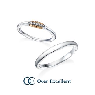 【Over Excellent(オーバーエクセレント)】【Lovely heart 　ラブリィ・ハート】サイドにセッティングされたたくさんのハートは、普遍的に愛されるモチーフ。