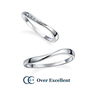 【Over Excellent(オーバーエクセレント)】 【Canary Bird カナリーバード -初夏の野ばら-】くるんと軽やかにひるがえった花びらのように、緩やかなウェーブが印象的。