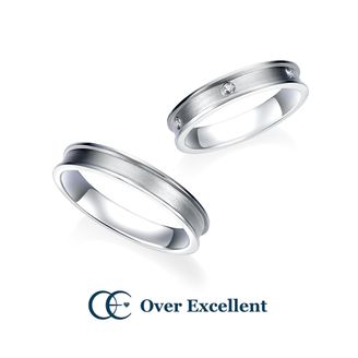 【Over Excellent(オーバーエクセレント)】 【Oncidium オンシジウム -美しい瞳-】マット加工を施したアームに、艶のあるエッジが上品に輝くモダンなリング。