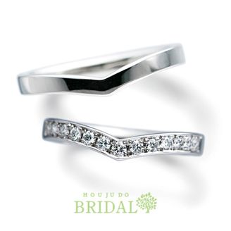 【宝寿堂(ほうじゅどう)】【宝寿堂】スタイリッシュなV字ラインのハーフエタニティ《HM02835/HD02835》 ｜宝寿堂(ほうじゅどう)の結婚指輪