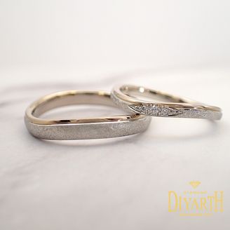 【DIYARTH(ディヤース)】 CAMILA02 Check　シャンパンゴールドとのコンビで日常になじむ美しさ