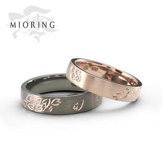 【MIORING(ミオリング)】MIORING 水面の夜桜と昼の桜を描いた鍛造結婚指輪 花筏-はないかだ-