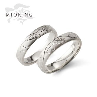 【MIORING(ミオリング)】MIORING 自由鍛造にやさしい和彫りがきらめく結婚指輪  萩-はぎ-