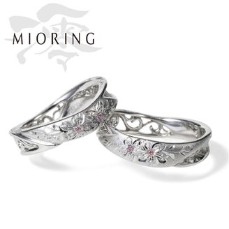 【MIORING(ミオリング)】MIORING 匠花Ⅰ 桜 -しょうかいち さくら- 和彫りと透かし＆和紙が祝福する結婚指輪