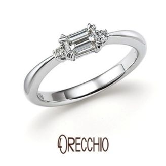 【garden(ガーデン)】＜pipi＞中心に向かって絞られたアームと両サイドのメレダイヤで華やかな婚約指輪