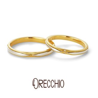 【garden(ガーデン)】セグイド～seguido　クロスに走るミルグレインが指元を華やかに演出する結婚指輪