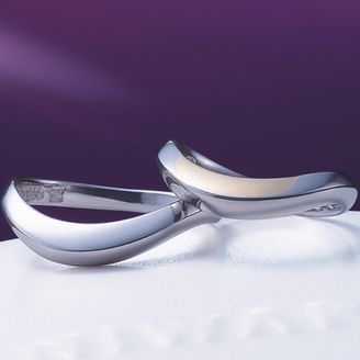 【LOVEST(ラヴェスト)】上弦の月(じょうげんのつき)