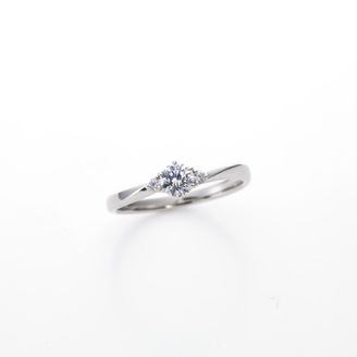 【LOVEST(ラヴェスト)】木漏れ日の散歩道