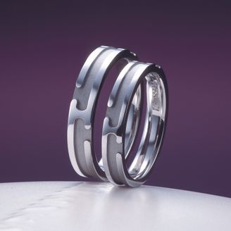 【LOVEST(ラヴェスト)】八重霞(やえがすみ)