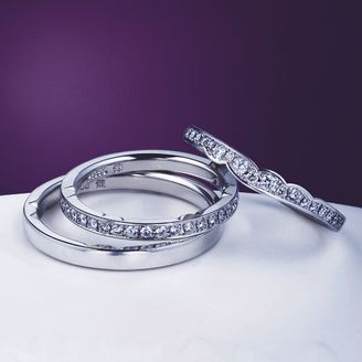 【LOVEST(ラヴェスト)】 花麗（はなうらら）