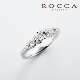 【ROCCA(ロッカ)】 【ROCCA】繊細なパヴェセッティング！さりげないハートが可愛いエンゲージリング R45