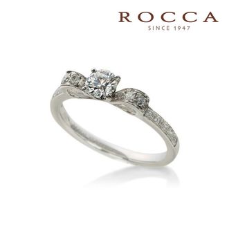 【ROCCA(ロッカ)】【ROCCA】薬指にリボンを結ぶロマンチックなエンゲージリング R60