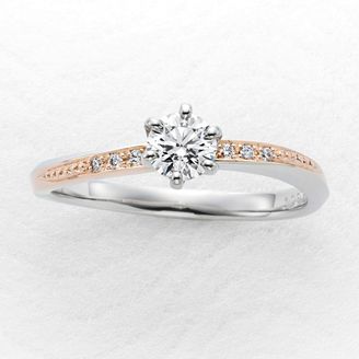 【ひな】きせき