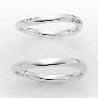 【ひな】きせき