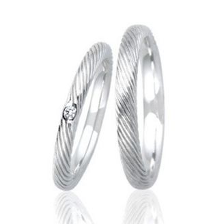 【BROOCH(ブローチ)】【オートクチュール作品】麻糸モチーフのウェディングリング