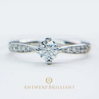 【BROOCH(ブローチ)】”Sirius”4 claws collet Daimond side line Ring ”シリウス” 4クローズ コレット ダイヤモンド サイドライン リング 