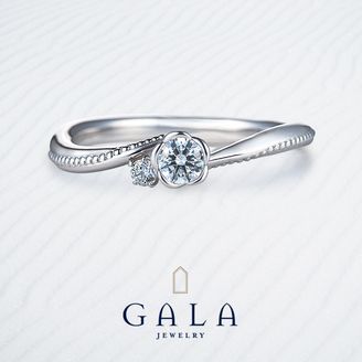 【GALA JEWELRY(ガラジュエリー)】 【GALA】オレンジの花がモチーフ＊ダイヤを花びらで取り巻いたキュートデザイン！