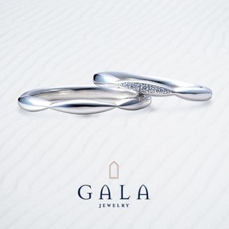 【GALA JEWELRY(ガラジュエリー)】【GALA】お花のように可憐なデザイン＊おそろいデザインでペア感もばっちり♪