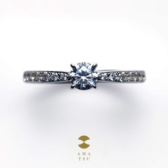 【VANillA(ヴァニラ)】百 – momo –