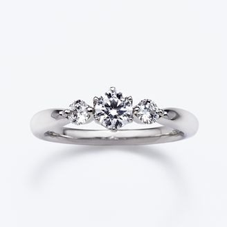 【tamaya BRIDAL(宝石の玉屋)】 Tiara Famille－ティアラファミーユ－