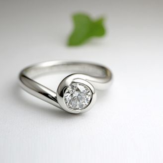 【入倉康ジュエリー工房】オーダーメイド事例◆風