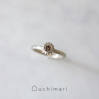 【uchimari(ウチマリ)】ブラウンダイヤの婚約指輪