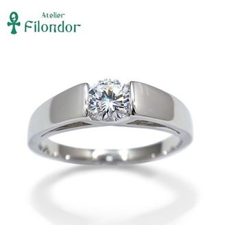 【アトリエフィロンドール】【アトリエ・フィロンドール】爪をつかわずダイアモンドを挟み込んだエンゲージリング