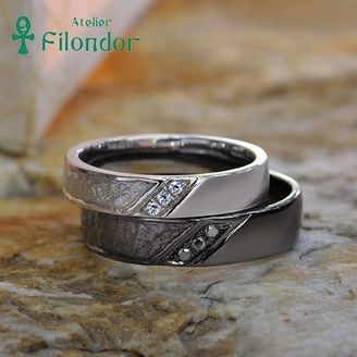 【アトリエフィロンドール】 【アトリエ・フィロンドール】MIORING 和紙とブラックの結婚指輪 葉漏陽-はもれび-