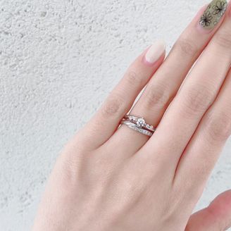 【BRIDGE ANTWERP BRILLIANT GALLERY(ブリッジ・アントワープ・ブリリアント・ギャラリー)】 オシャレさんから支持される、上品なサイトドメレリングSpica スピカ