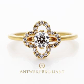 【BRIDGE ANTWERP BRILLIANT GALLERY(ブリッジ・アントワープ・ブリリアント・ギャラリー)】グランプラスは指元を華やかに魅せて、女性の魅力を一段引き上げてくれます