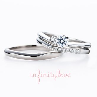 【BRIDGE ANTWERP BRILLIANT GALLERY(ブリッジ・アントワープ・ブリリアント・ギャラリー)】シンプルでオシャレなかわいい結婚指輪は　ムーン　月