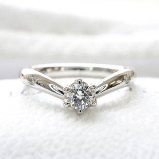 【湘南彫金工房 andfuse】【手作り婚約指輪コース】V字ラインの手作り婚約指輪