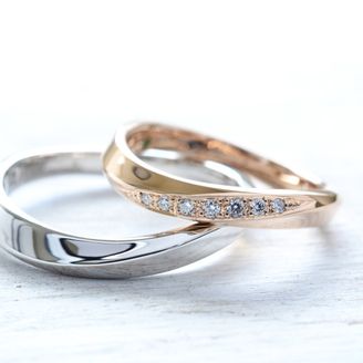 【湘南彫金工房 andfuse】【手作り結婚指輪デザインワックスコース】緩やかなカーブのウエーブデザインにダイアを7石セッティングした手作り結婚指輪