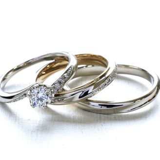 【湘南彫金工房 andfuse】【手作り結婚指輪婚約指輪同時製作コース】鋳造製法で手作りした柔らかなラインが素敵な手作り婚約指輪と2色コンビネーションの手作り結婚指輪