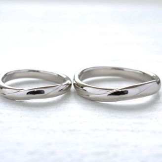 【湘南彫金工房 andfuse】【手作り結婚指輪デザインワックスコース】優しいウエーブの手作り結婚指輪