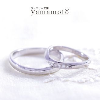 【ジュエリー工房 YAMAMOTO】【鍛造製法】　幅、厚み 自由に選べるリング メレーダイヤ入り