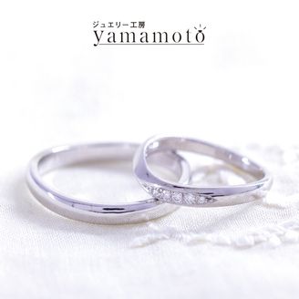 【ジュエリー工房 YAMAMOTO】 【鍛造製法】　幅、厚み 自由に選べるリング メレーダイヤ入り