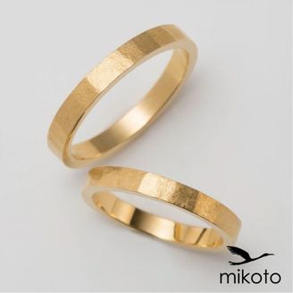 【鶴(mikoto)】【18TE-011】クラシックでおしゃれなゴールドの結婚指輪