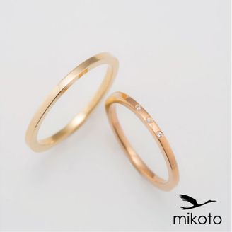 【鶴(mikoto)】【18MA-002a】ダイヤを3石あしらった細身でおしゃれな結婚指輪
