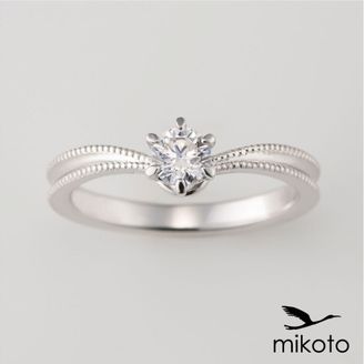 【鶴(mikoto)】【22EN-018】くびれたフォルムがシャープな印象の婚約指輪
