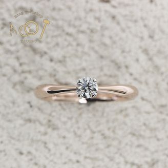 【ついぶ工房】 【想いを込めた手作り婚約指輪】プラチナ/K18ピンクゴールド・甲丸型・4本爪・鏡面仕上げ