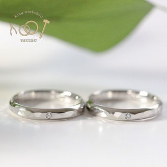 【ついぶ工房】【二人の想いが詰まった手作り結婚指輪】プラチナ・甲丸鎚目型・鏡面仕上げ