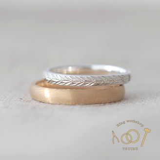 【ついぶ工房】【二人の想いが詰まった手作り結婚指輪】プラチナ/K18イエローゴールド・甲丸型・手彫り・マット仕上げ