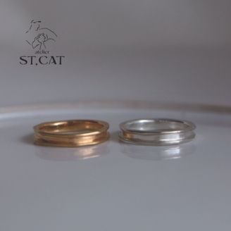 【atelier ST, CAT(アトリエ エスティーキャット)】ヴィンテージライクな幅広デザイン【オーダー結婚指輪】Greek