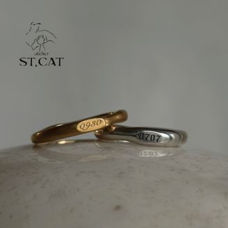 【atelier ST, CAT(アトリエ エスティーキャット)】フォントを選べる特別なオプション【オーダー結婚指輪】表面刻印リング