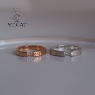 【atelier ST, CAT(アトリエ エスティーキャット)】存在感がありながらも指馴染みが良いテクスチャーデザイン【オーダー結婚指輪】Nadja